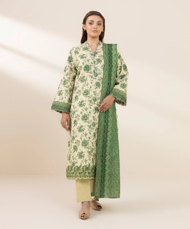 3 Piece - Embroidered Khaddar Suit